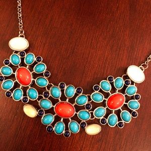 LOFT Flower Necklace